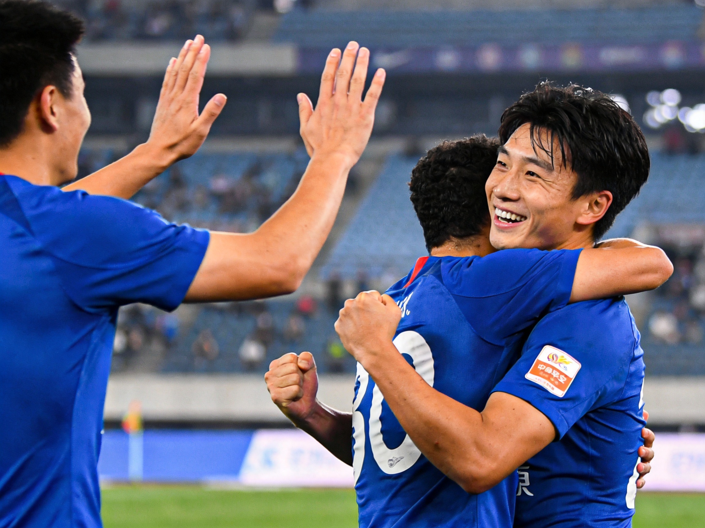 2025年7月12日中超联赛球员庆祝进球